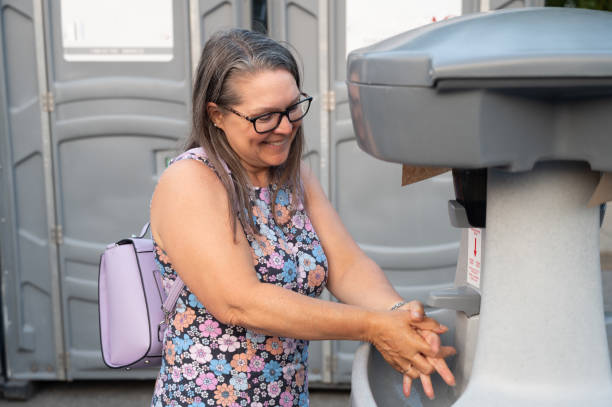 Best Portable toilet rental cost  in Hampton Manor, NY